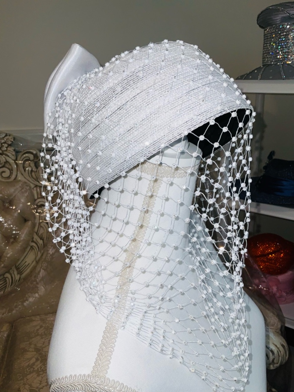 White Beaded Birdcage Veil Fascinator Headpiece (Price Is Firm) - Picture 8 of 10